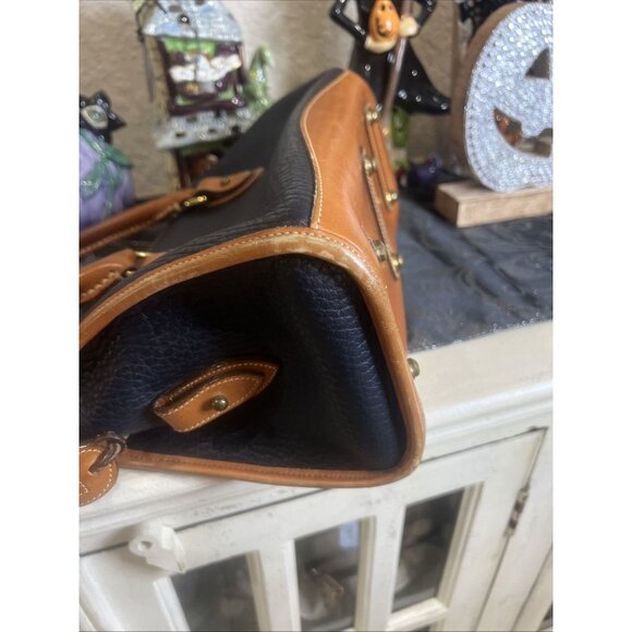 Dooney & Bourke Pebble Leather Handbag Navy Purse Vintage Satchel Purse Handbag - Picture 12 of 15